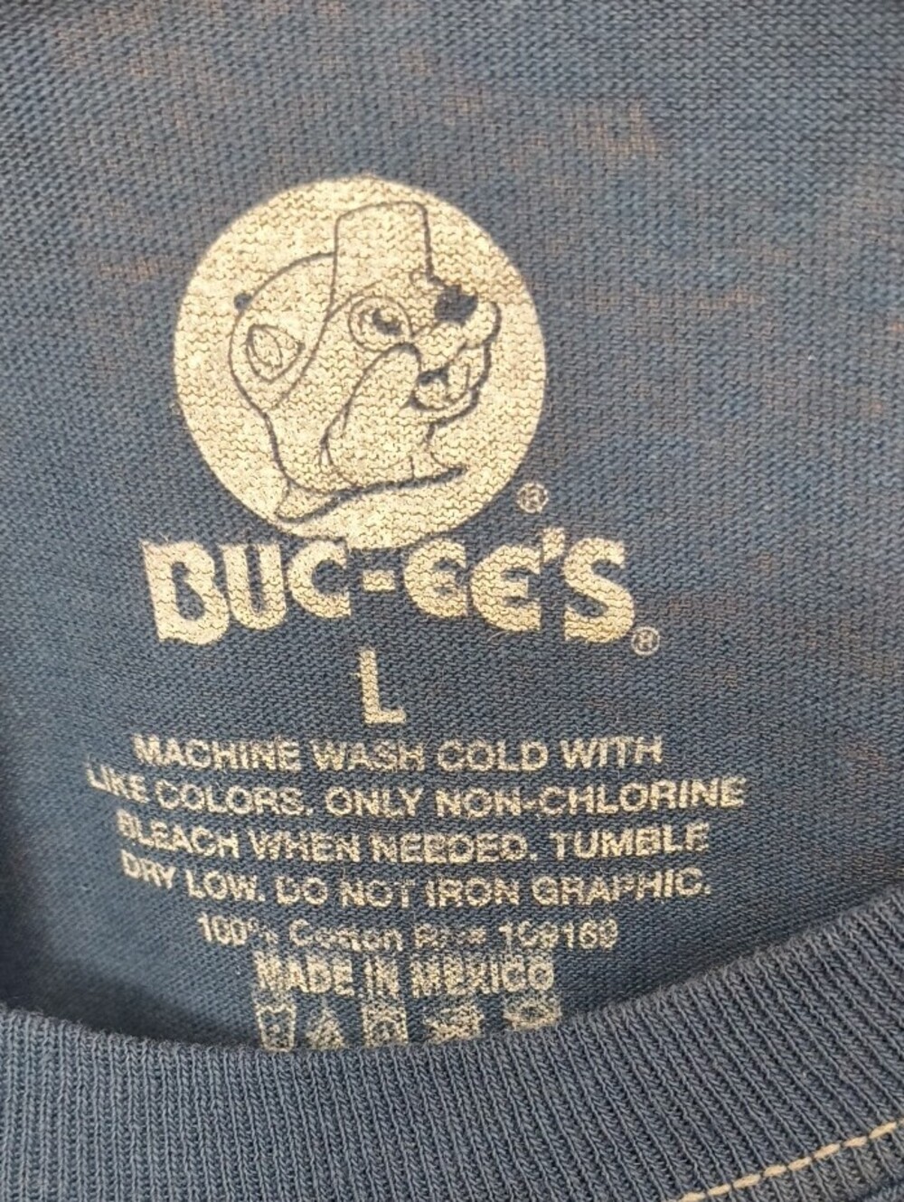 NWT Buc-ee's 'It's The Beaver Nuggets For Me' Long Sleeve Tee Size L - Picture 3 of 6